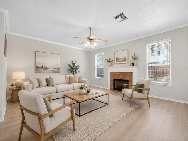 Popular Royal Palms Real Estate