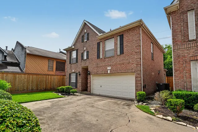 Popular Avalon Terrace Real Estate