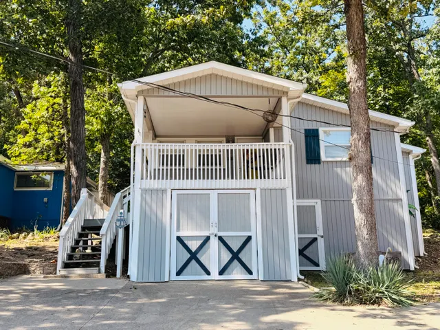 Popular AMERICAN RESORTS Real Estate