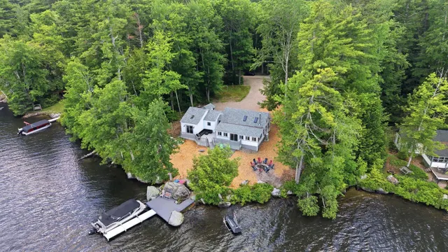 Expensive Province Lake Real Estate