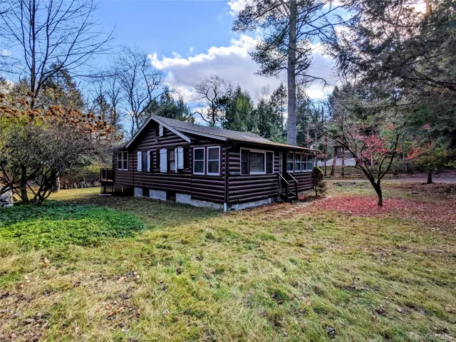 Popular Smallwood Real Estate
