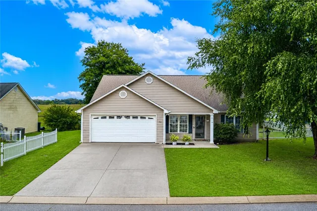 Cheap Ashwood Real Estate
