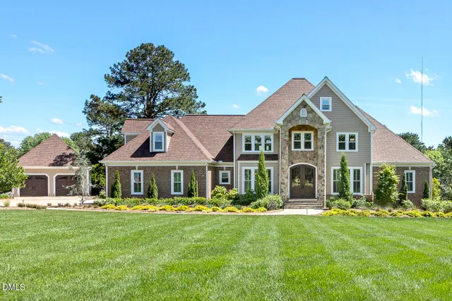 Popular Greenview Bluffs Real Estate