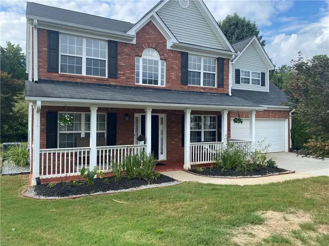Popular Old Suwanee Crossing Real Estate