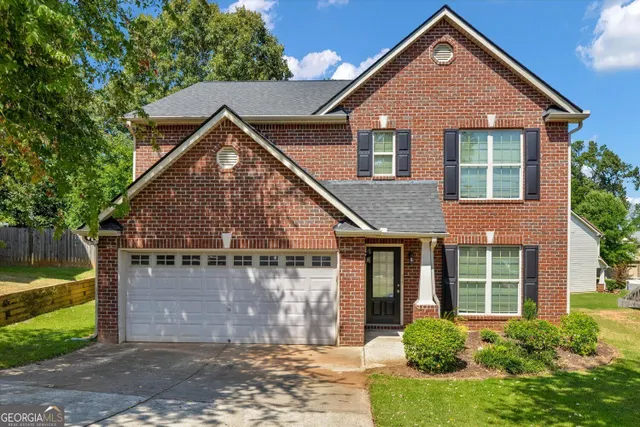 Expensive Newbury Oaks Real Estate