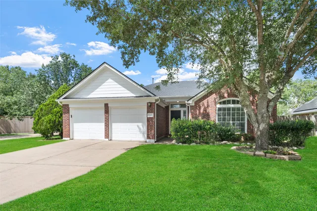 Popular Winfield At Silver Lake Real Estate