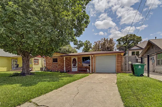 Cheap Lindale Park Sec 03 Real Estate