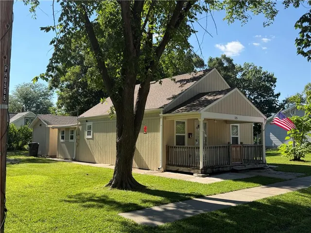 Popular Van Hoys Real Estate