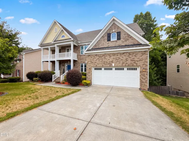 Popular The Village at Beaver Dam Real Estate