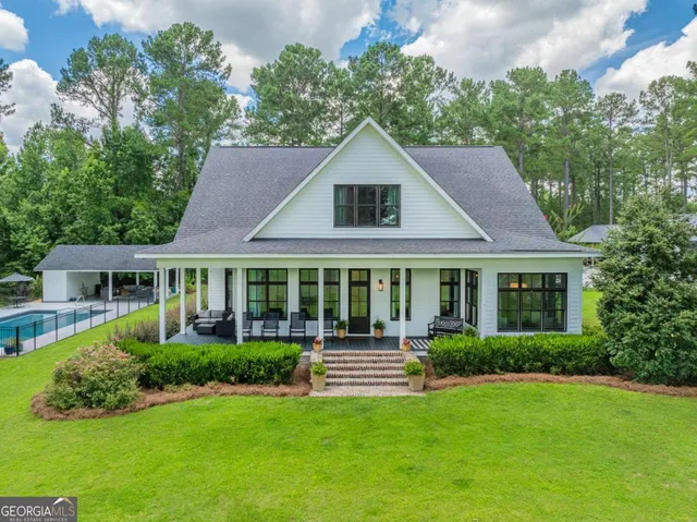 Expensive Portal Real Estate