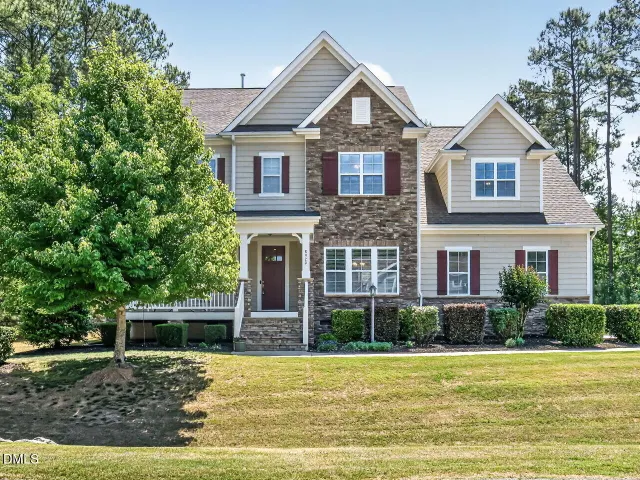 Popular Emerald Woods Real Estate