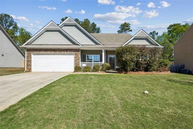 Popular Charlotte Estates Real Estate