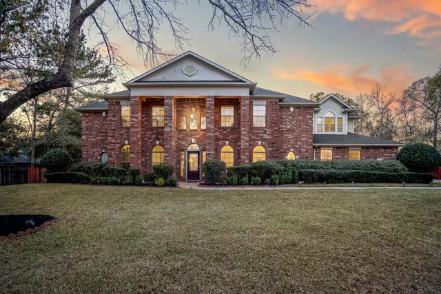 Popular Crighton Ridge 03 Real Estate