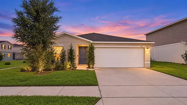 Popular SUMTER VILLAS PH1 Real Estate