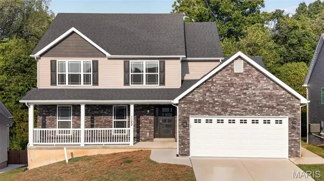 Popular Savanna Place Two Real Estate