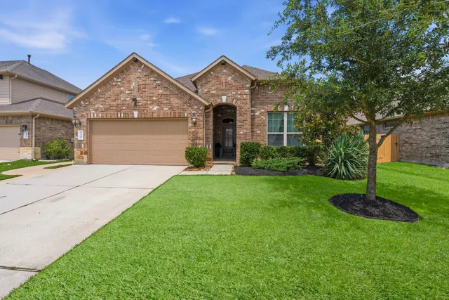 Popular Harmony Village Real Estate