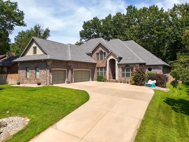 Expensive Oak Knolls Real Estate