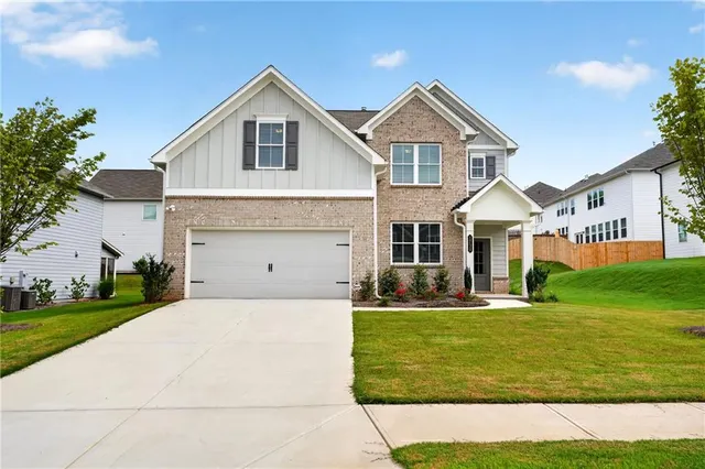Popular AVENBROOK Real Estate