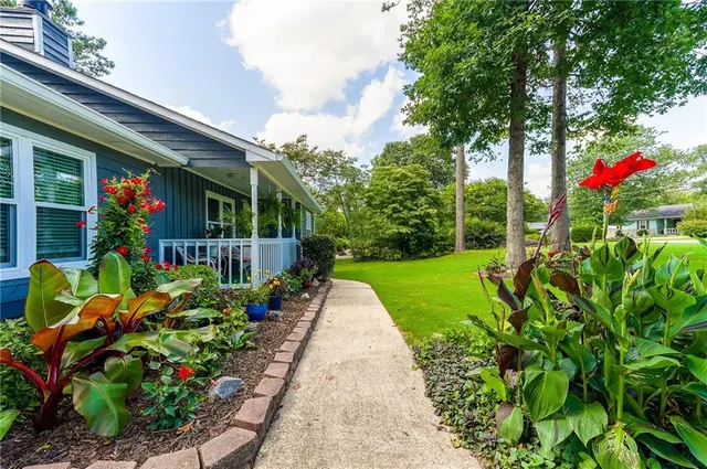 Popular TIMBERWOOD ESTATES Real Estate