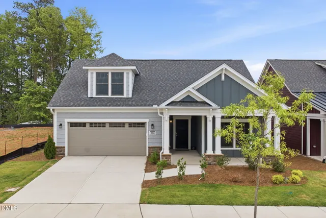 Popular Courtyards at Oak Grove Real Estate