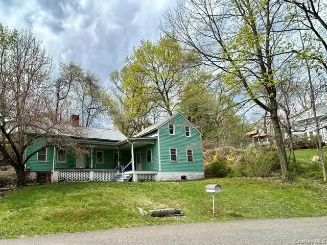 Cheap Tomkins Cove Real Estate