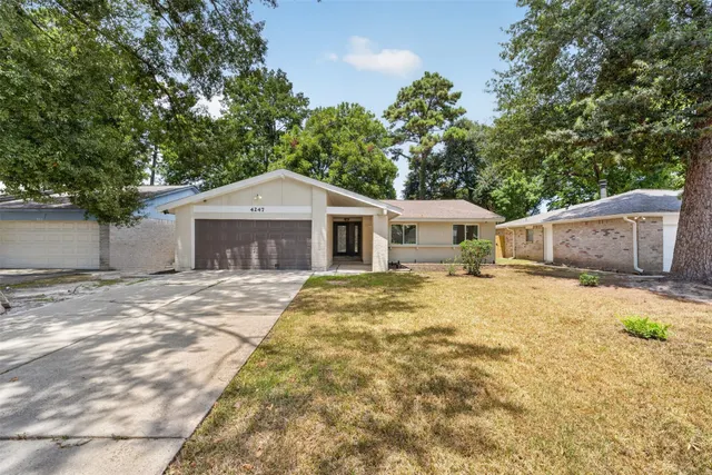 Expensive Birnam Wood Sec 03 Real Estate
