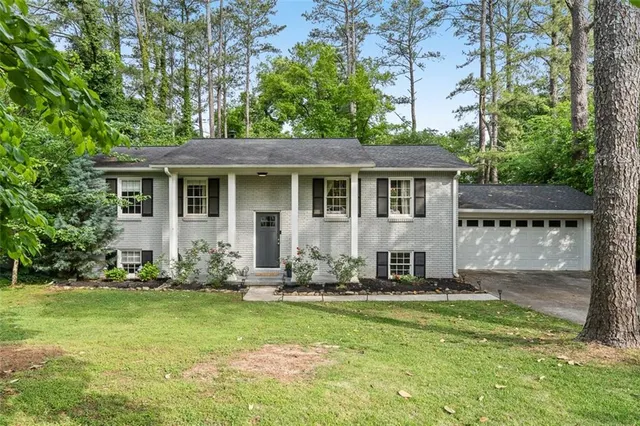 Popular Northcrest Real Estate