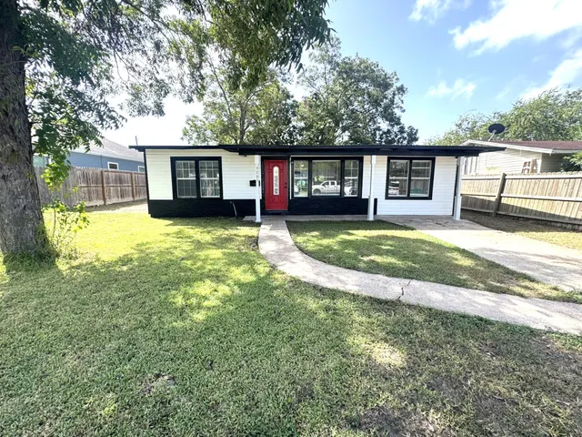 Popular Meadowview Real Estate