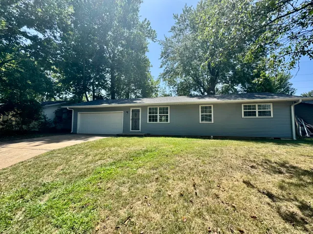 Popular Cottage Hgts South Real Estate