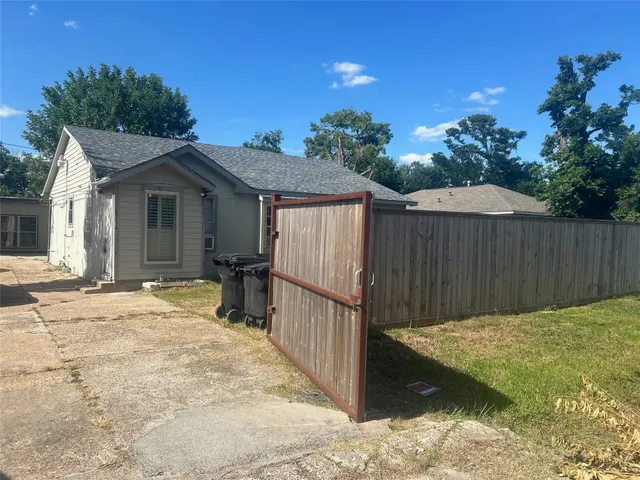 Popular Hempstead Gardens Real Estate
