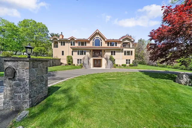 Popular Ardsley Real Estate