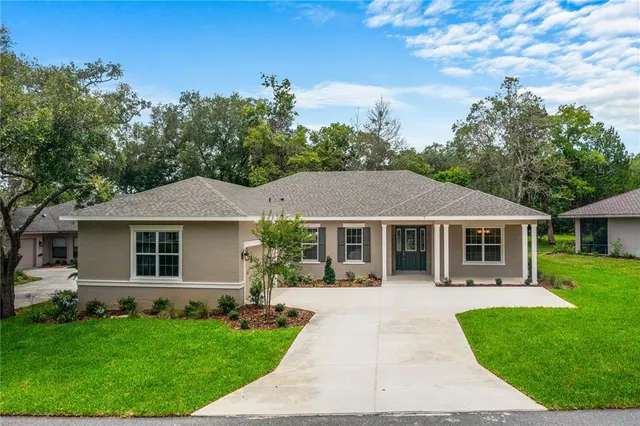 Popular BERMUDA DUNES VILLAGE Real Estate
