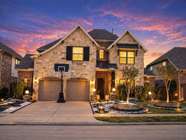 Popular Fall Crk Sec Forty Real Estate